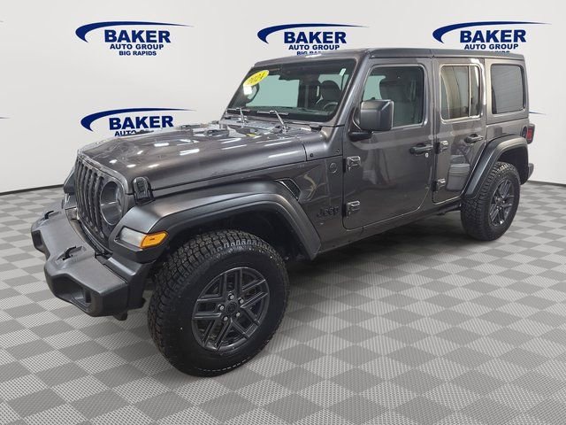 Used 2024 Jeep Wrangler Sport S image 8