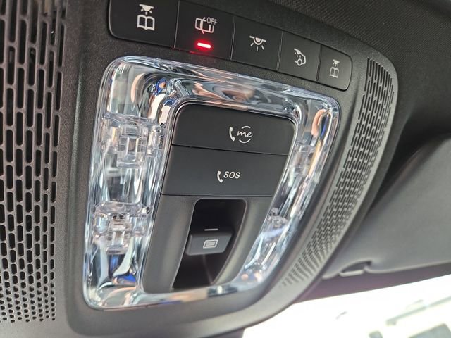 New 2026 Mercedes-Benz GLB 250 4MATIC image 17