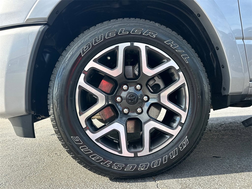 Used 2025 RAM 1500 Laramie w/ Sport Appearance Package image 12