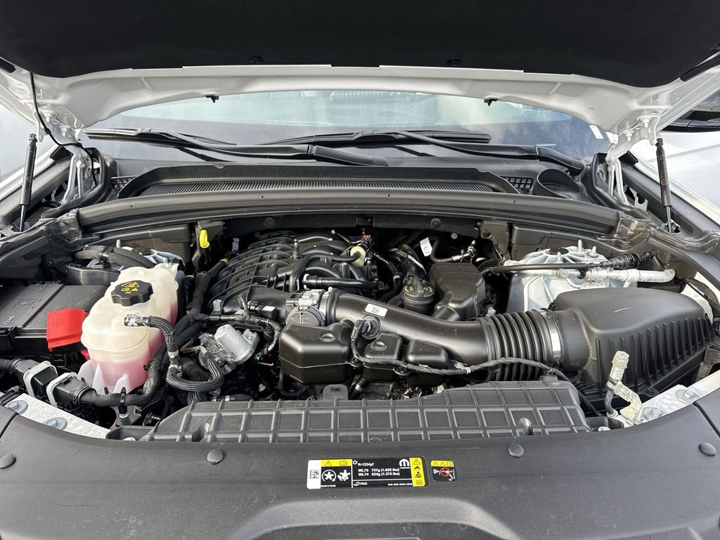 New 2025 Jeep Grand Cherokee Limited w/ Luxury Tech Group II image 26