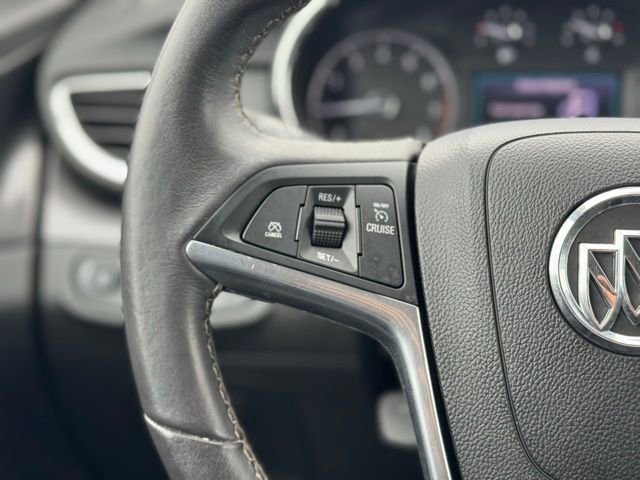 Certified 2021 Buick Encore Preferred image 22