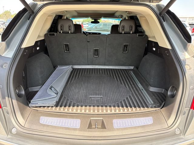 Used 2018 Cadillac XT5 Luxury w/ Driver Awareness Package AWD/4WD image 29
