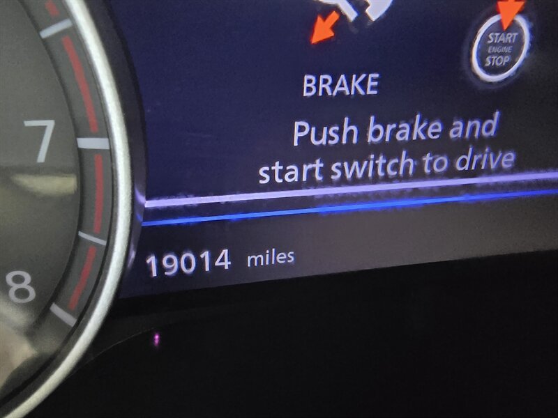 Used 2025 Nissan Sentra SR FWD image 18