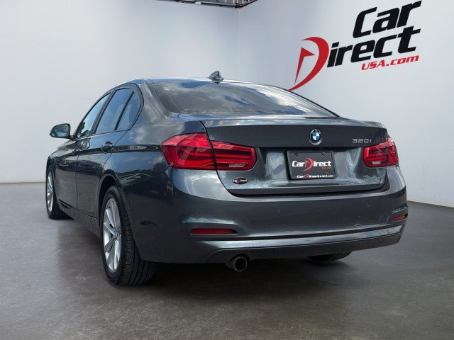 Used 2016 BMW 320i Sedan RWD image 10