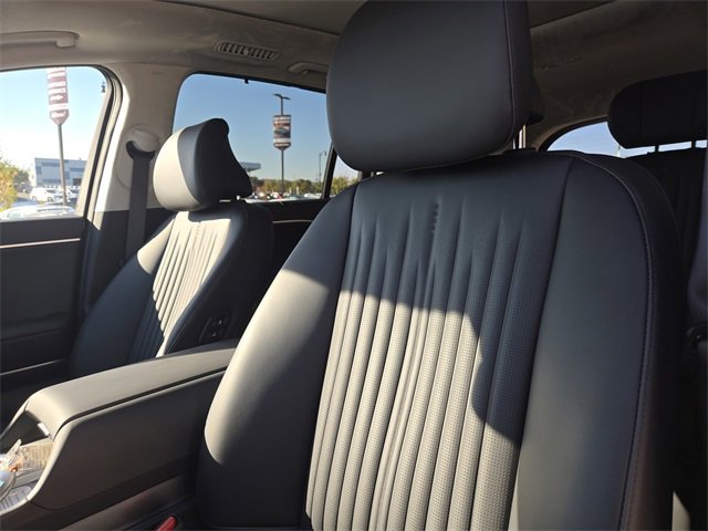 New 2026 Hyundai Ioniq 9 Calligraphy image 14