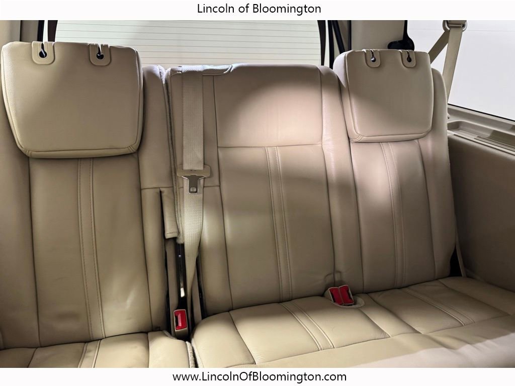 Used 2016 Lincoln Navigator L Reserve AWD/4WD image 20