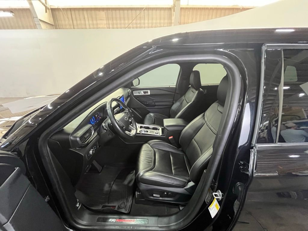 Used 2022 Ford Explorer ST w/ Equipment Group 401A image 18