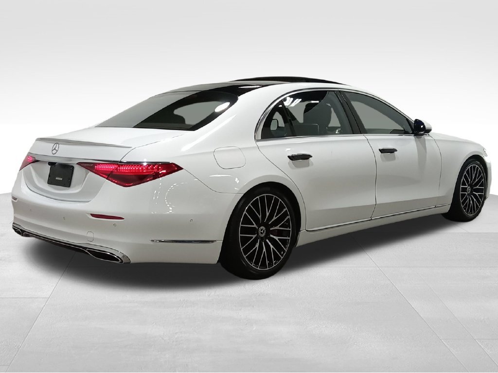 Used 2021 Mercedes-Benz S 580 4MATIC Sedan image 3