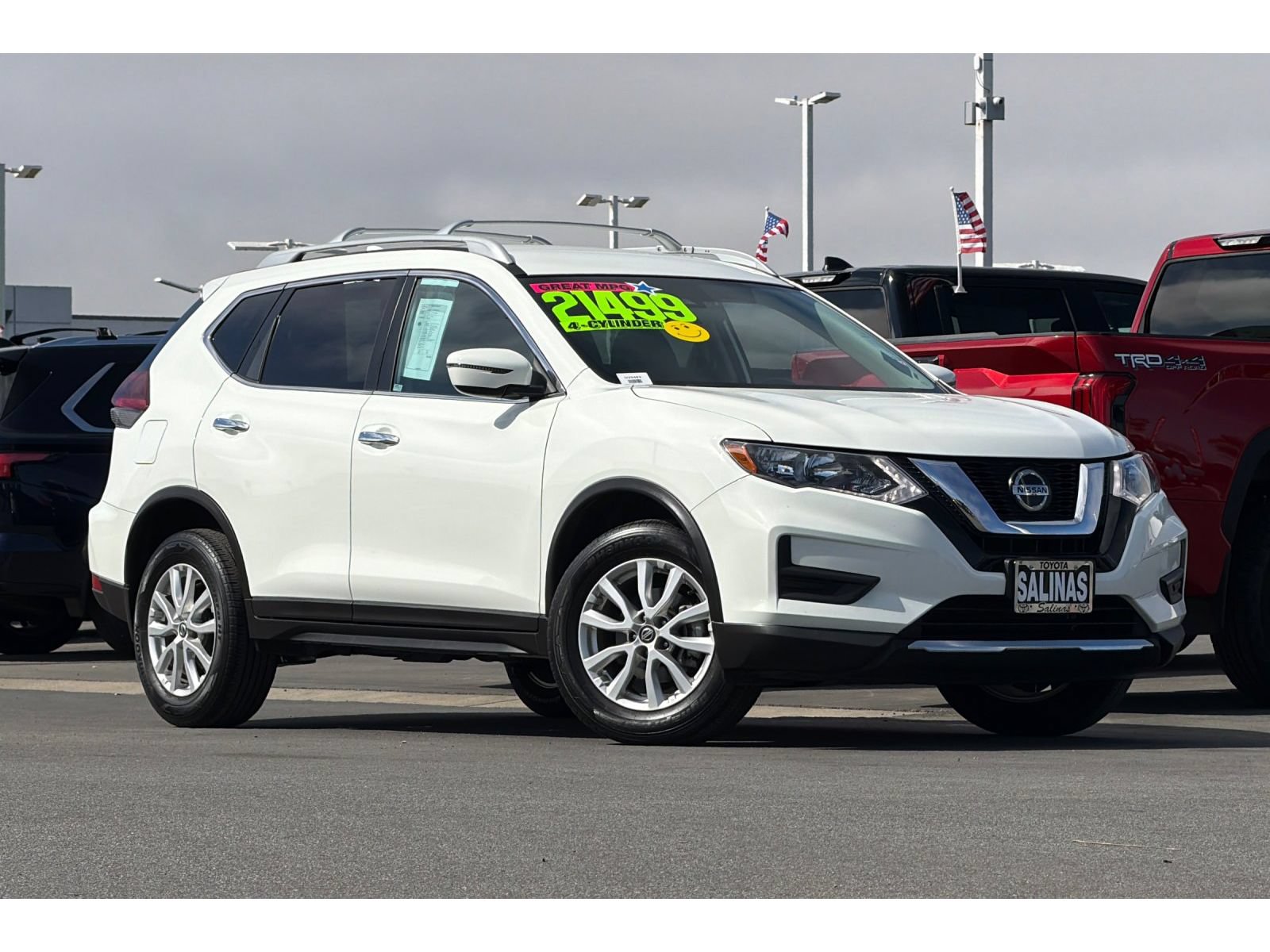 Used 2020 Nissan Rogue S w/ Special Edition Package AWD/4WD image 2