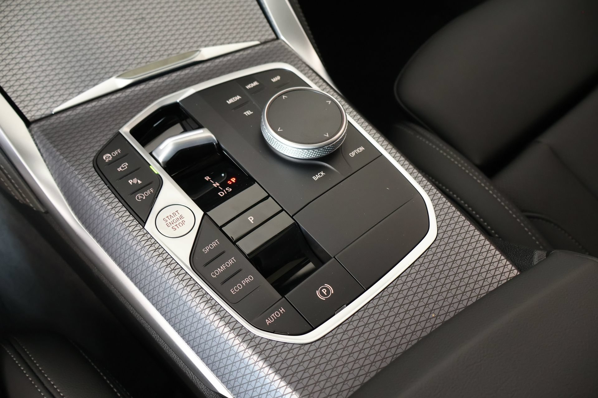 New 2026 BMW 430i xDrive w/ M Sport Package AWD/4WD image 8