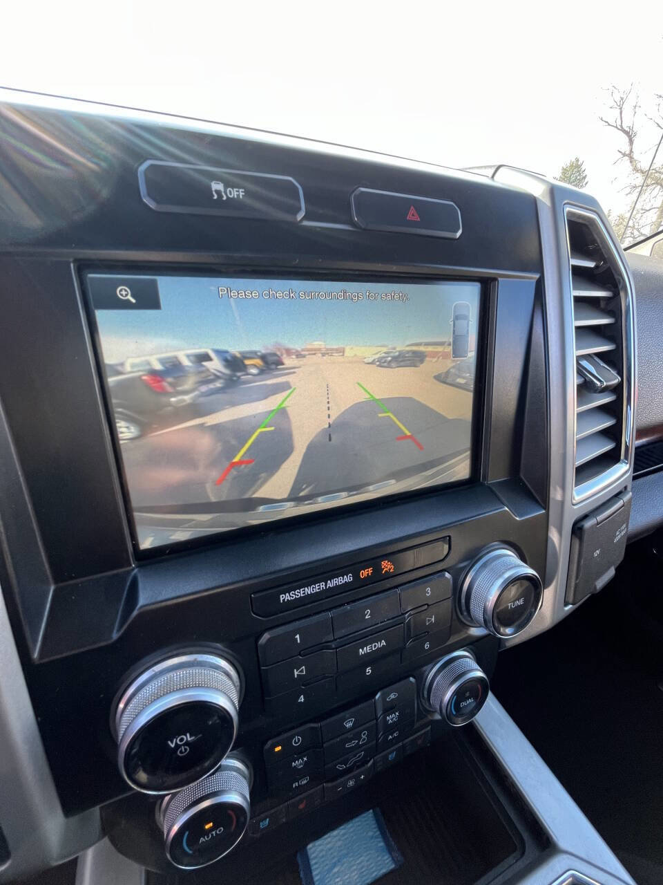 Used 2015 Ford F150 King Ranch w/ Equipment Group 601A Luxury image 31