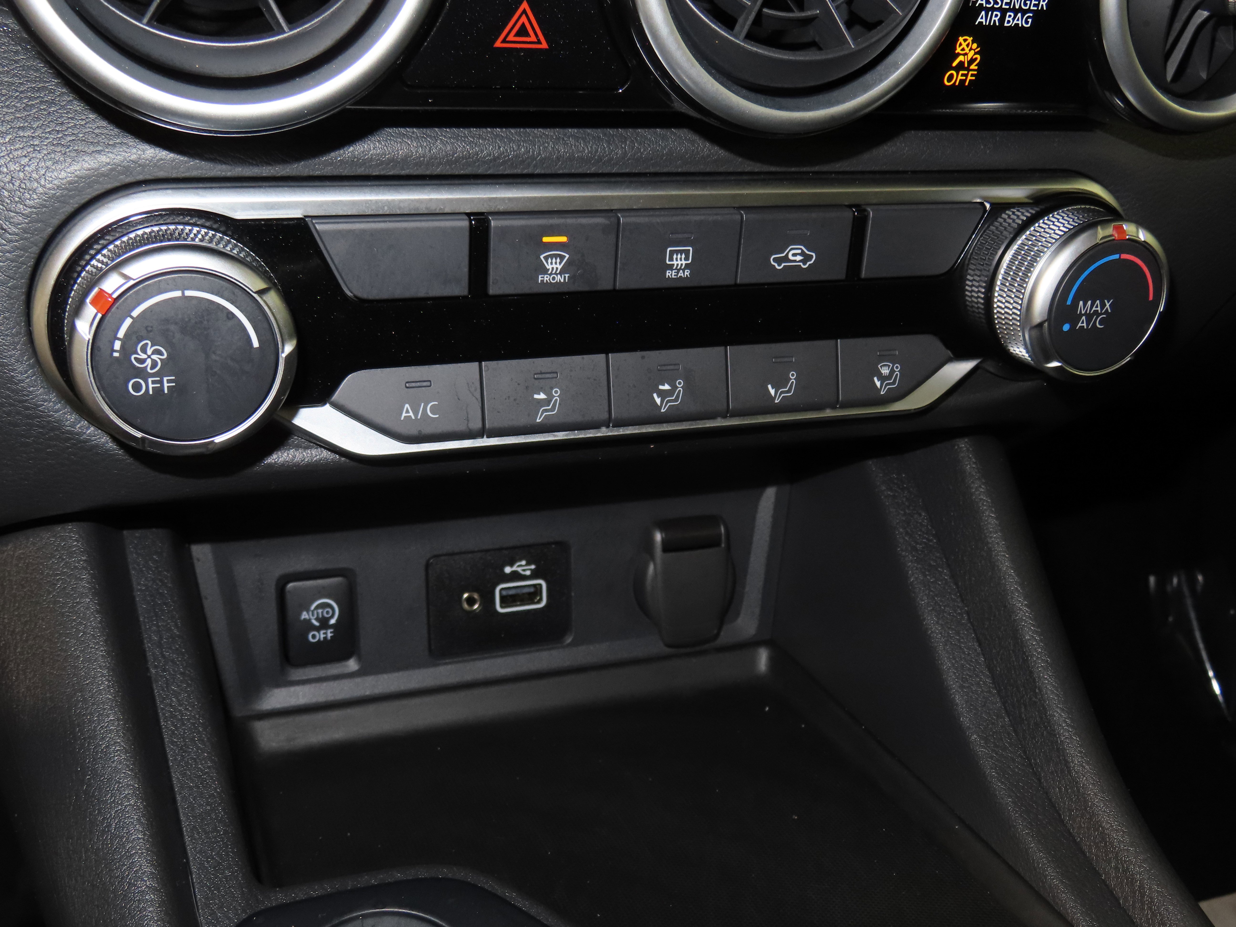 Certified 2025 Nissan Sentra S image 31