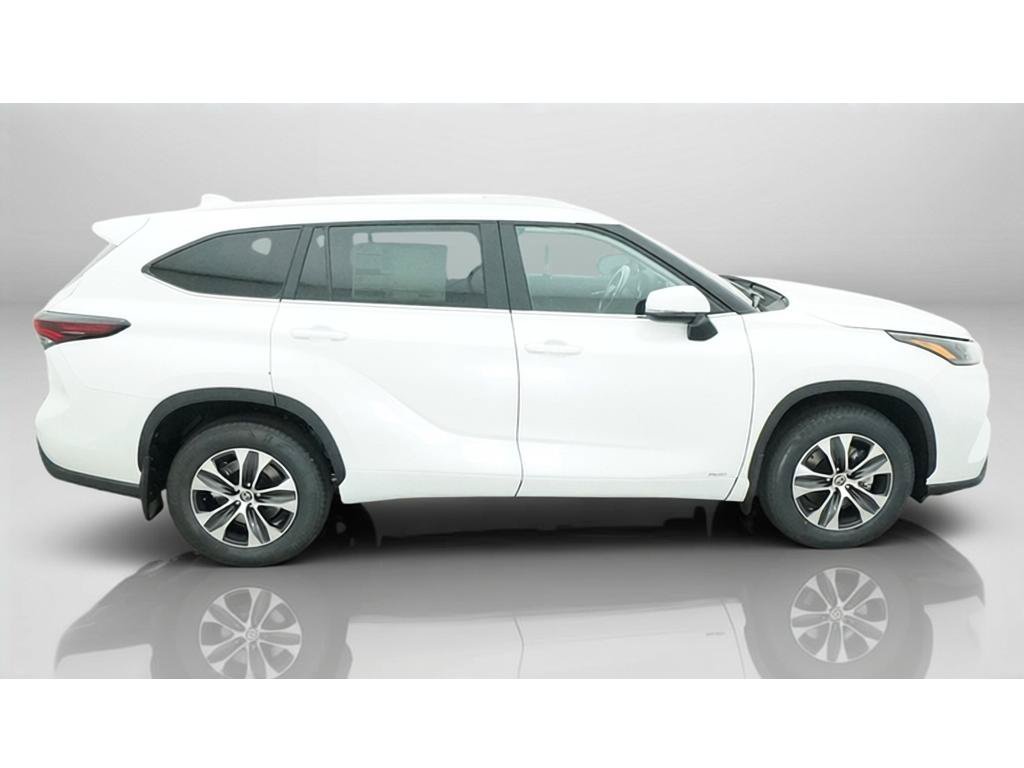 New 2026 Toyota Highlander XLE AWD/4WD image 11