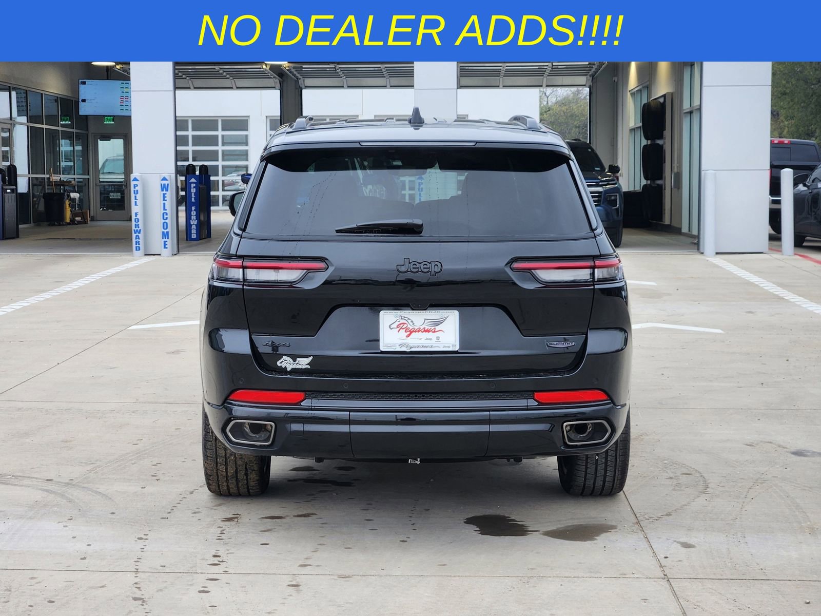 New 2025 Jeep Grand Cherokee L Summit w/ Obsidian Package image 8