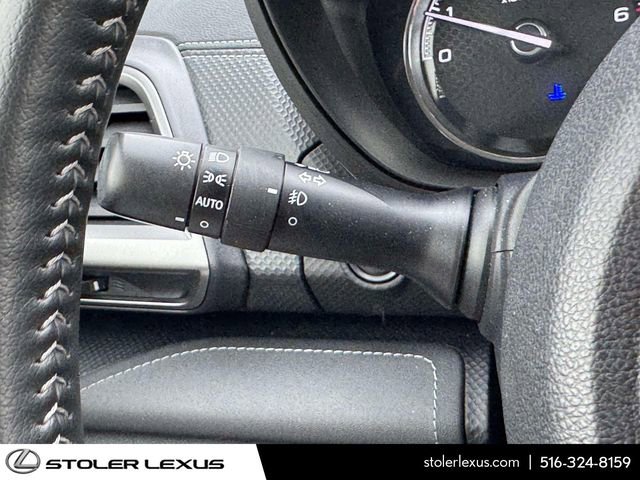 Used 2022 Subaru Forester Touring AWD/4WD image 26