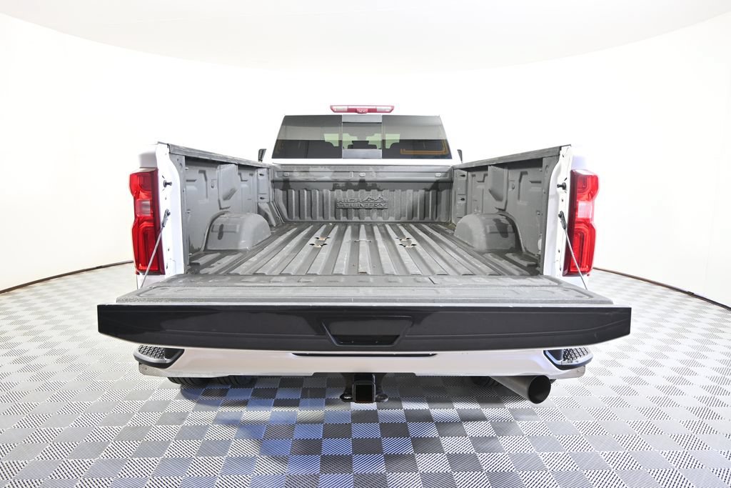 Used 2021 Chevrolet Silverado 3500 High Country w/ Snow Plow Prep/Camper Package AWD/4WD image 6