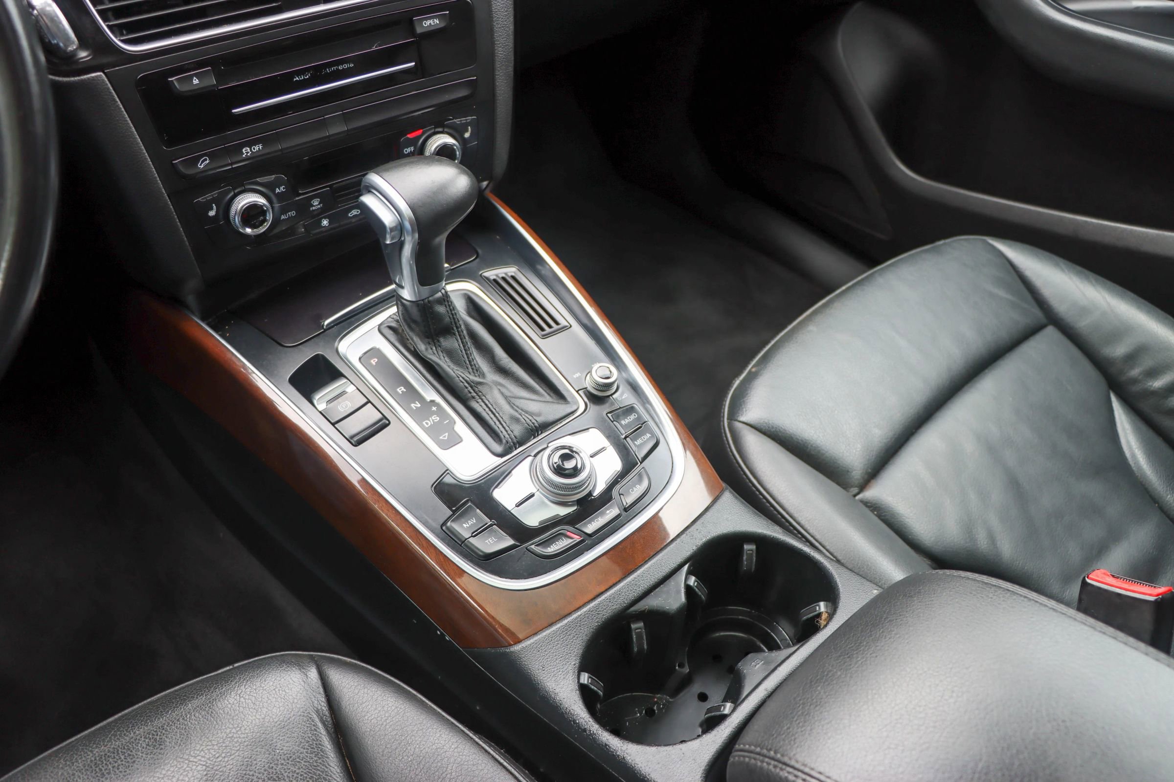 Used 2016 Audi Q5 2.0T Premium w/ Audi MMI Navigation Plus image 40