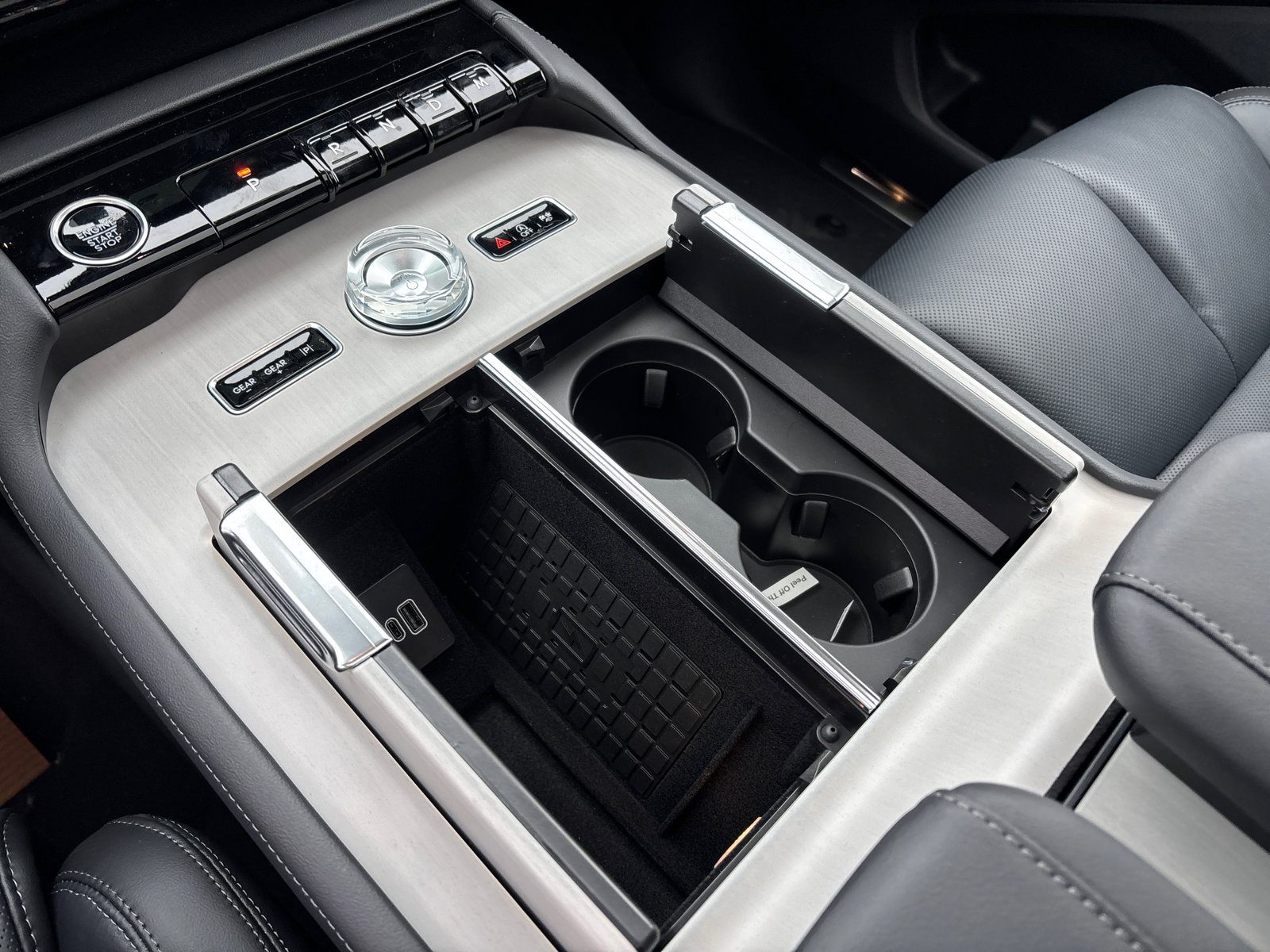 New 2026 Lincoln Navigator L Reserve image 23