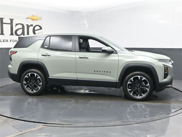 New 2026 Chevrolet Equinox LT w/ Convenience Package II image 1