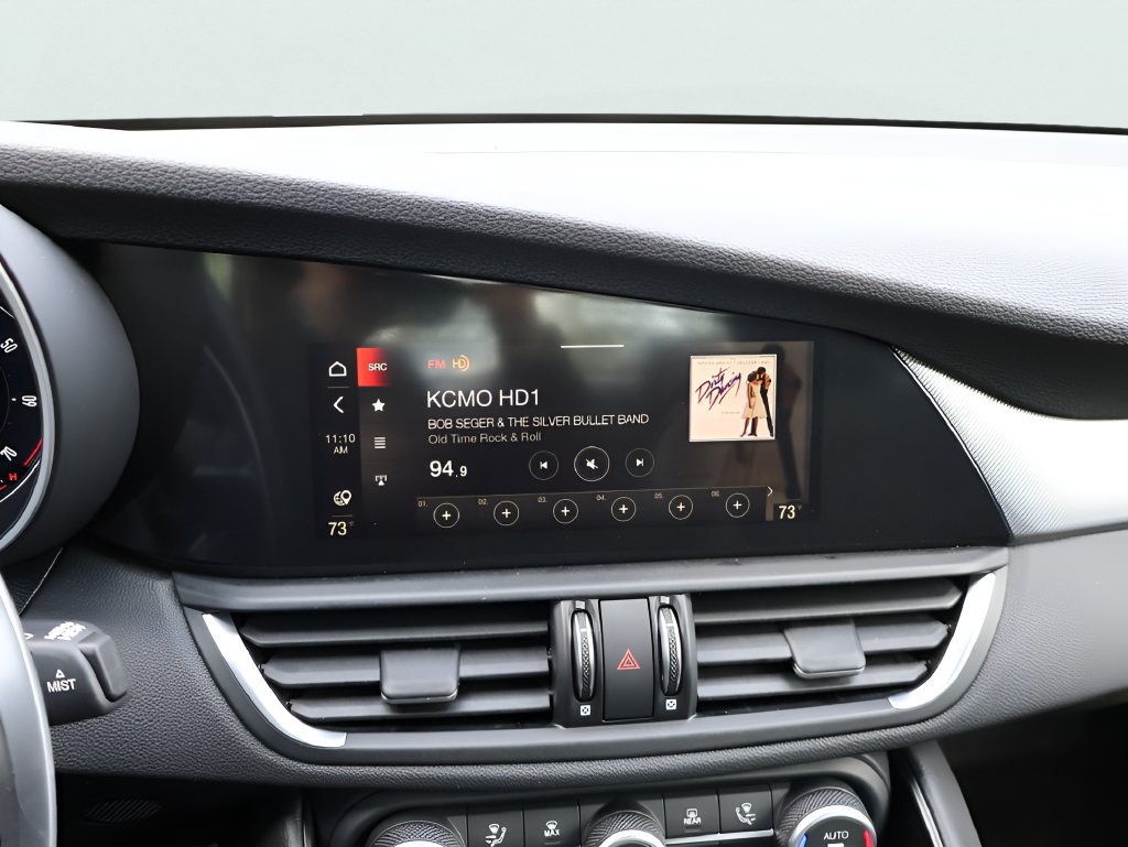 New 2026 Alfa Romeo Giulia AWD w/ Driving Assist Package image 24