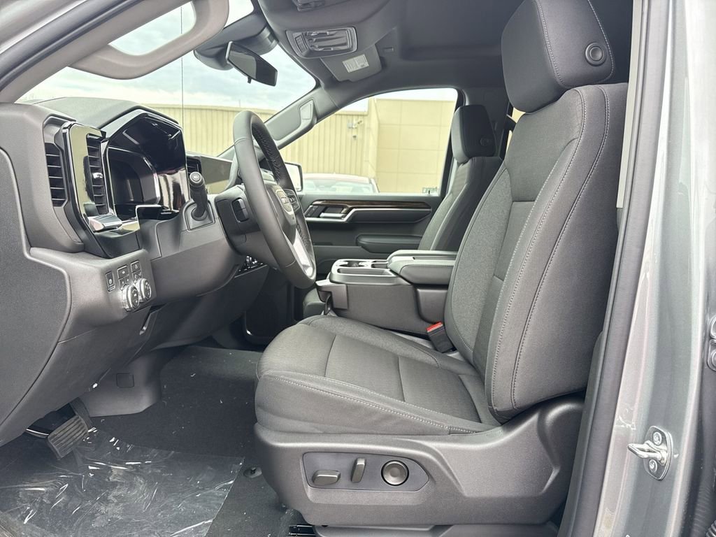 New 2026 GMC Sierra 1500 Elevation image 13