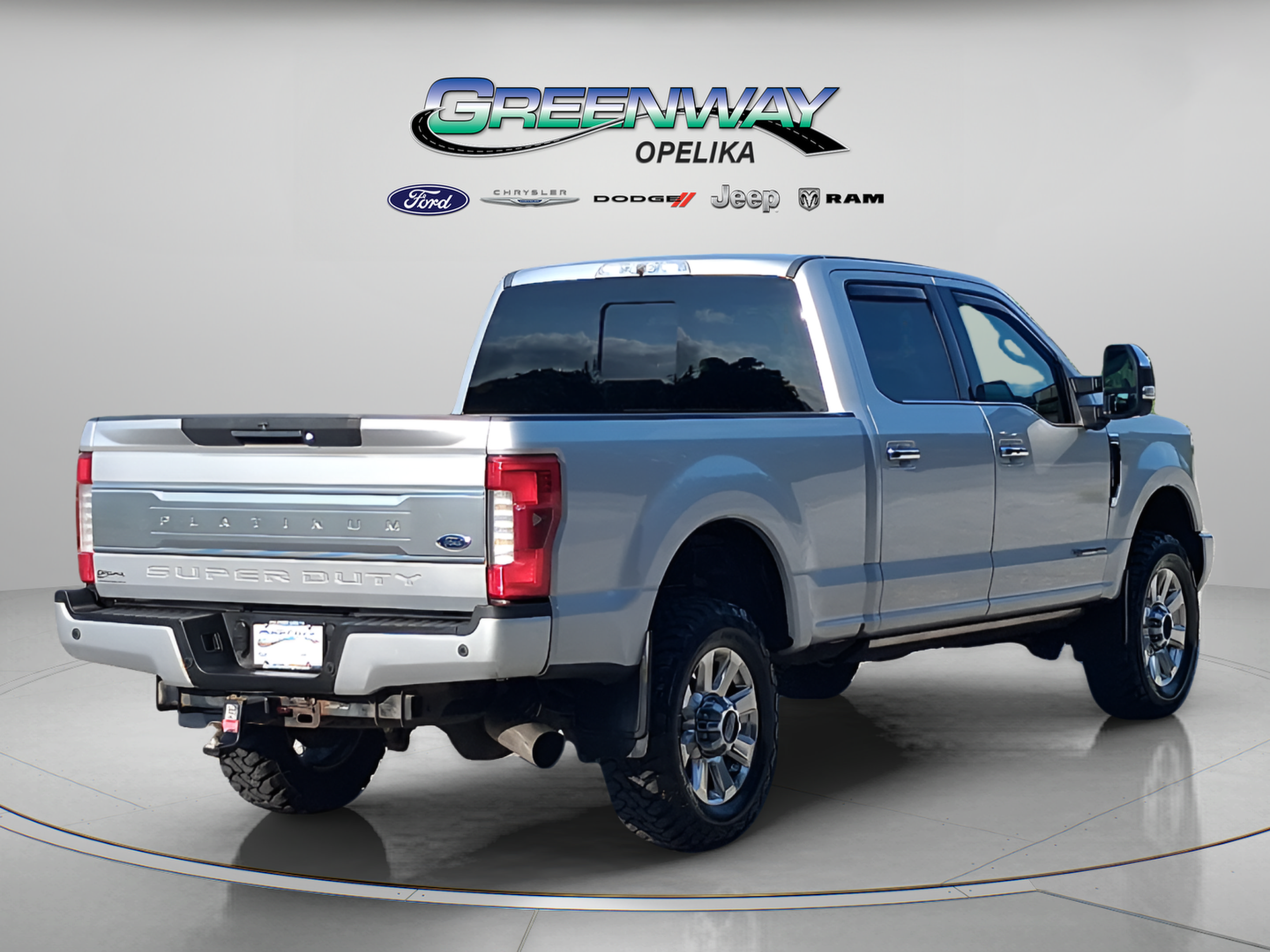 Used 2017 Ford F350 Platinum w/ Platinum Ultimate Package AWD/4WD image 7