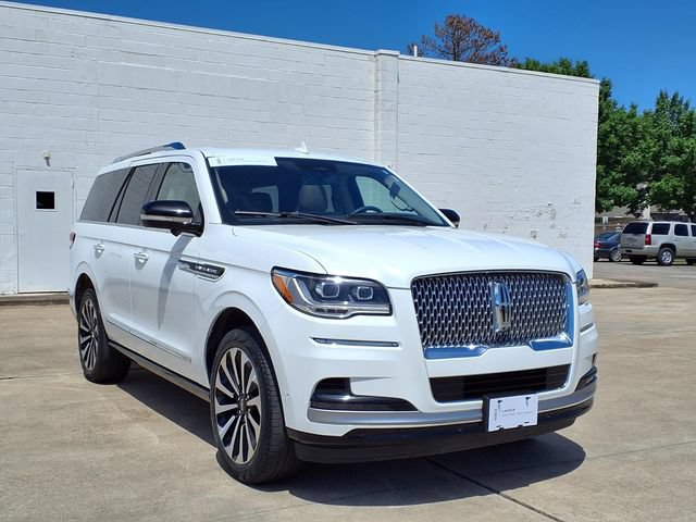Used 2023 Lincoln Navigator Reserve AWD/4WD image 19