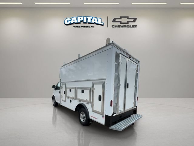 New 2025 Chevrolet Express 3500 w/ Power Convenience Package RWD image 3