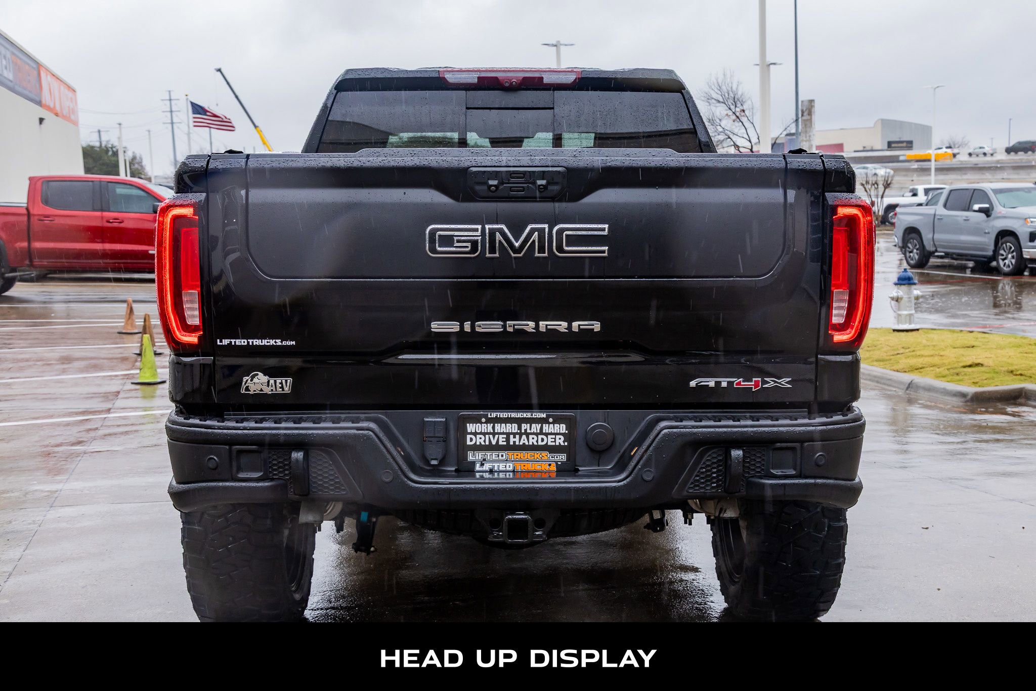 Used 2023 GMC Sierra 1500 AT4X w/ AT4X AEV Edition AWD/4WD image 8