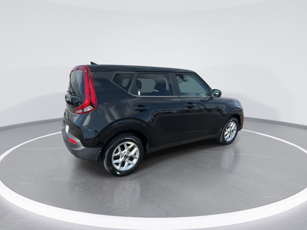 Used 2022 Kia Soul S image 8