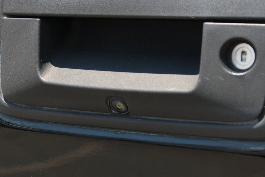 Used 2017 Chevrolet Silverado 1500 LT w/ Texas Edition image 42