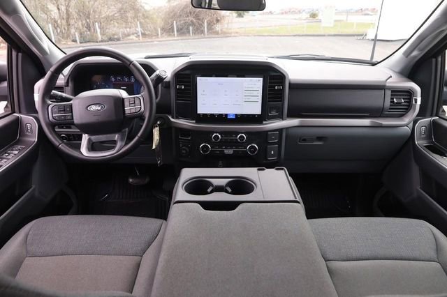 Used 2025 Ford F150 XLT w/ Equipment Group 301A Standard image 19