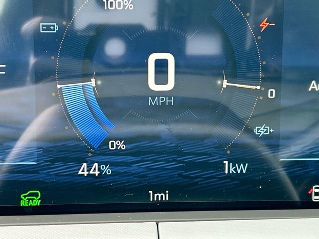 New 2027 Chevrolet Bolt LT w/ Comfort Package FWD image 12