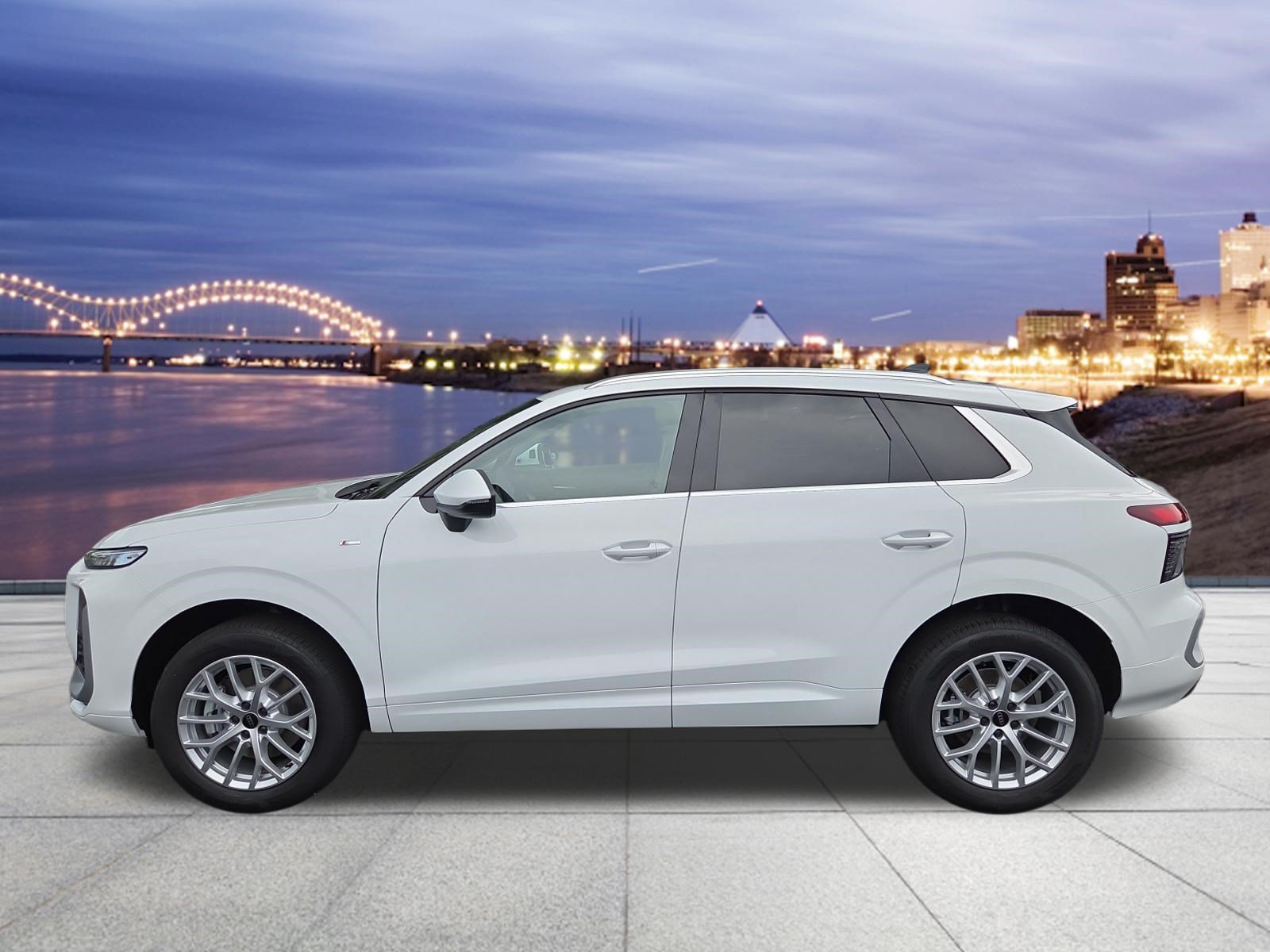 New 2026 Audi Q3 quattro 2.0T AWD/4WD image 2