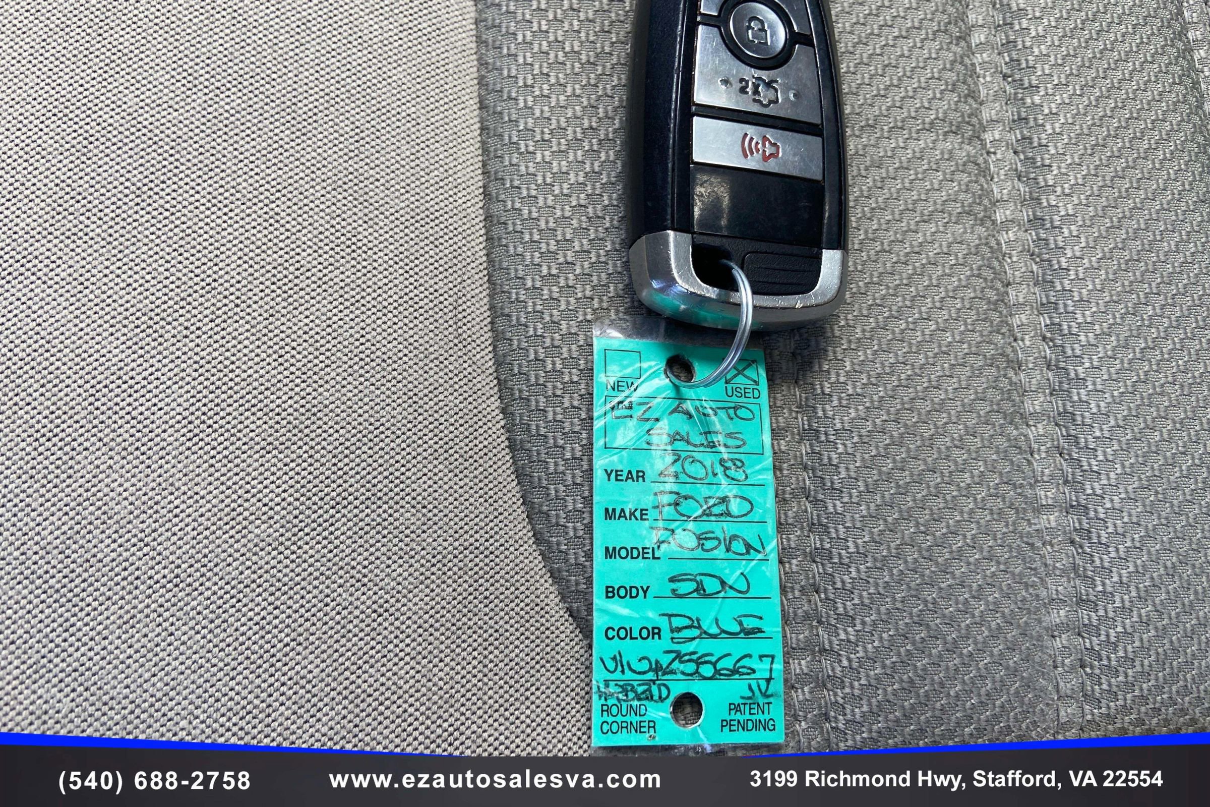 Used 2018 Ford Fusion SE FWD image 18
