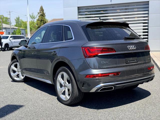Used 2023 Audi Q5 2.0T Premium Plus w/ Premium Plus Package AWD/4WD image 4