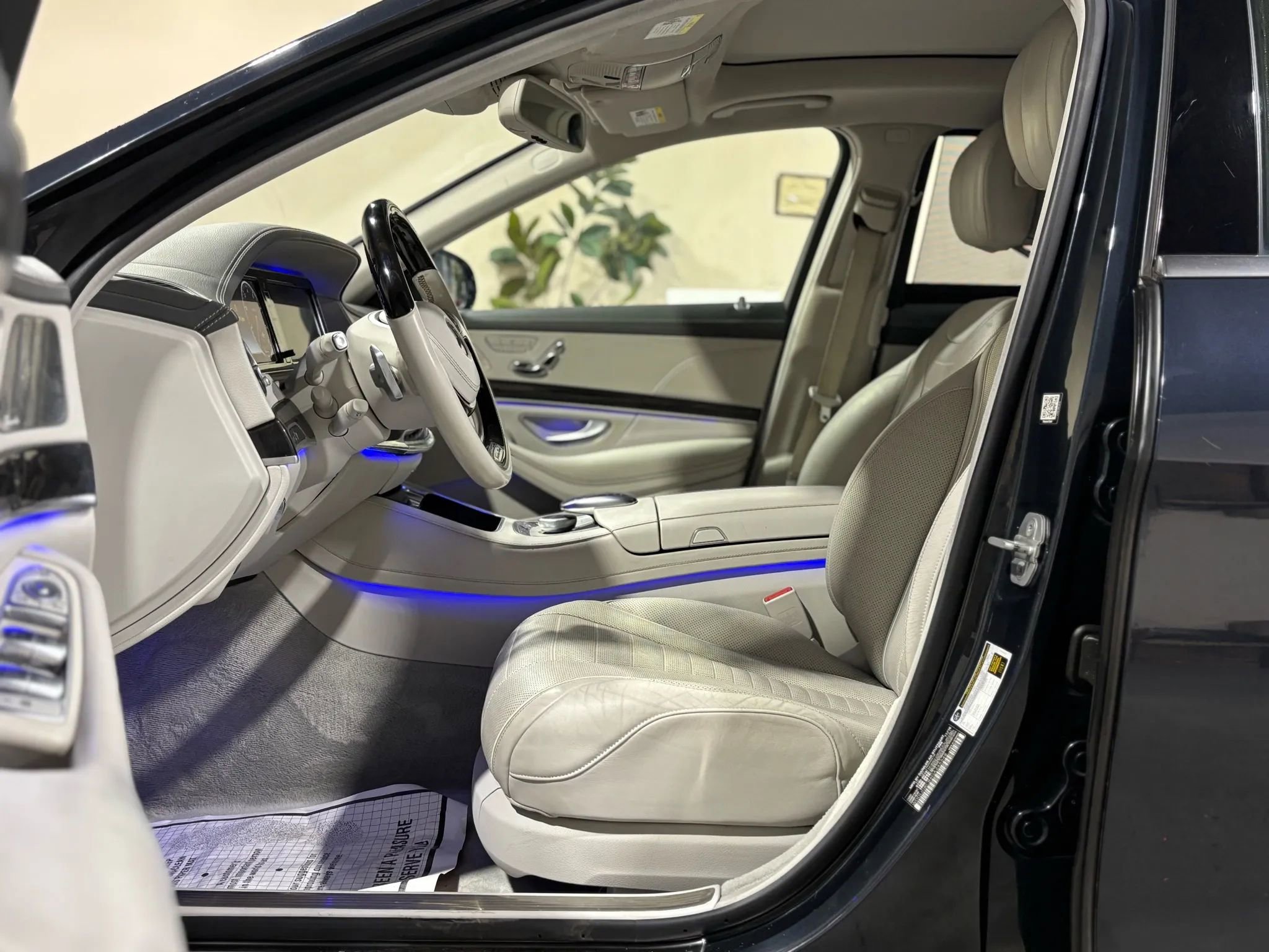 Used 2016 Mercedes-Benz S 550 Sedan image 9