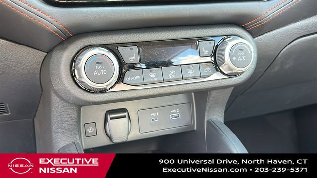 Used 2025 Nissan Versa SR w/ Trunk Package image 17