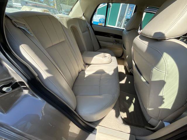 Used 2006 Mercury Grand Marquis LS RWD image 16