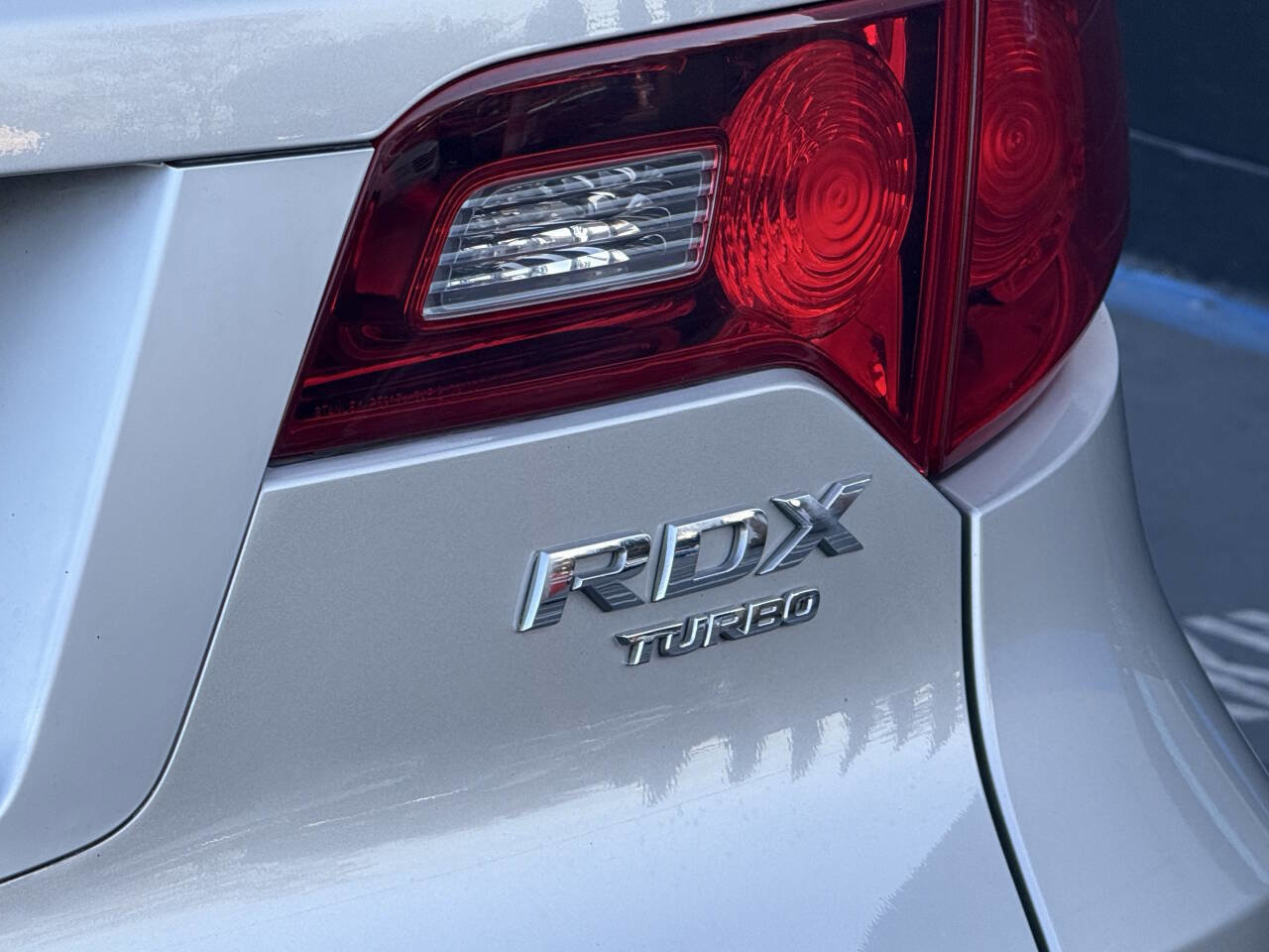 Used 2011 Acura RDX SH-AWD image 25