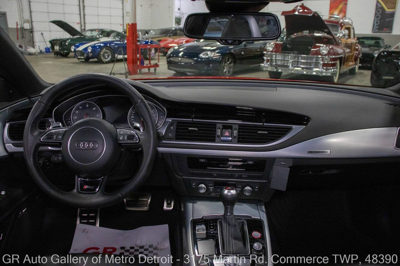 Used 2016 Audi RS 7 Prestige image 16