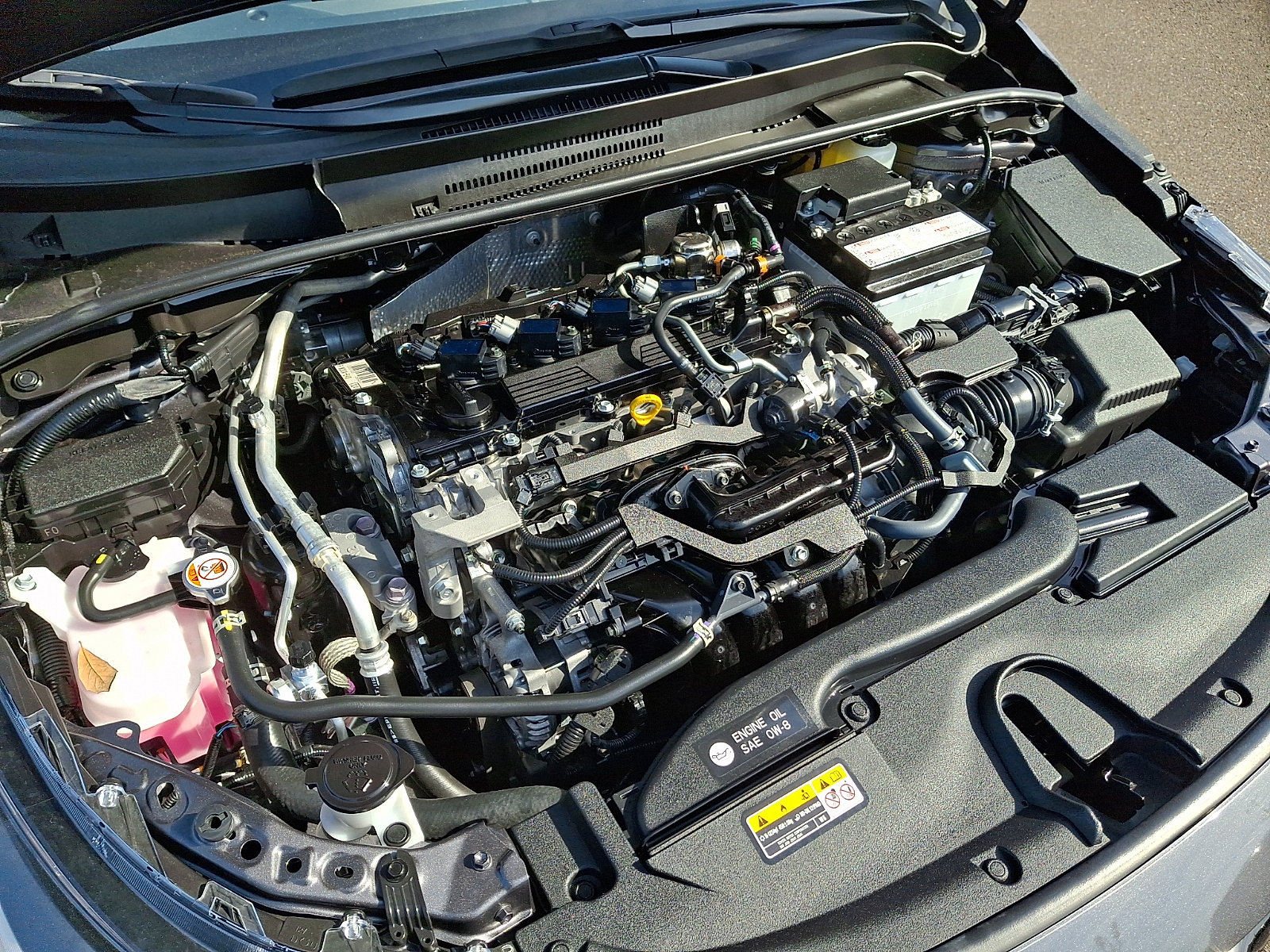 Used 2025 Toyota Corolla XSE FWD image 27