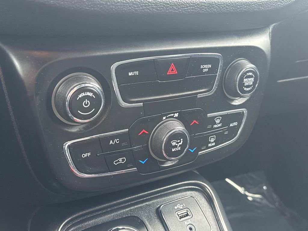 Used 2019 Jeep Compass Trailhawk image 23