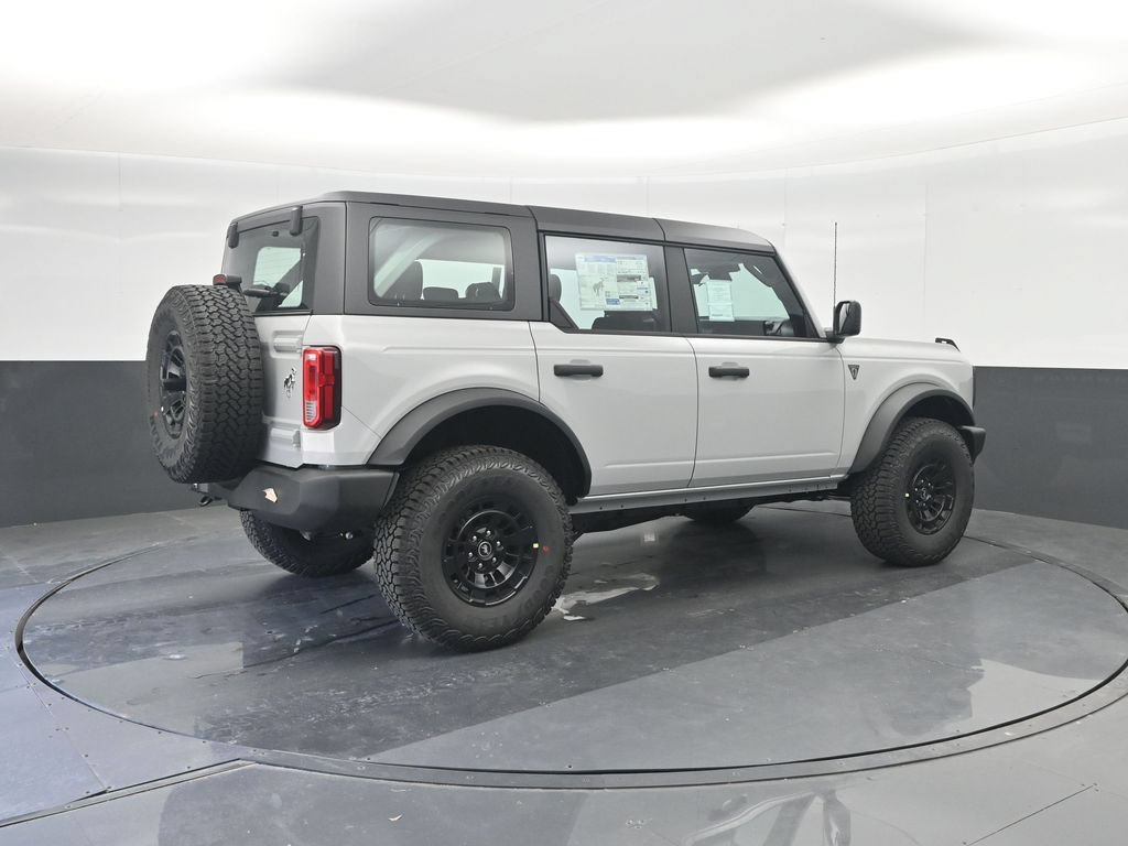 New 2026 Ford Bronco 4-Door w/ Sasquatch Package AWD/4WD image 15