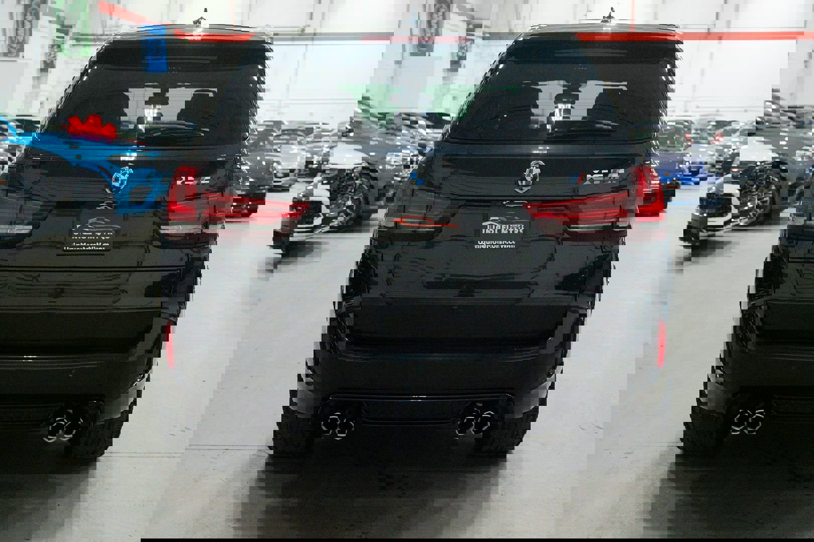 Used 2016 BMW X5 M image 5