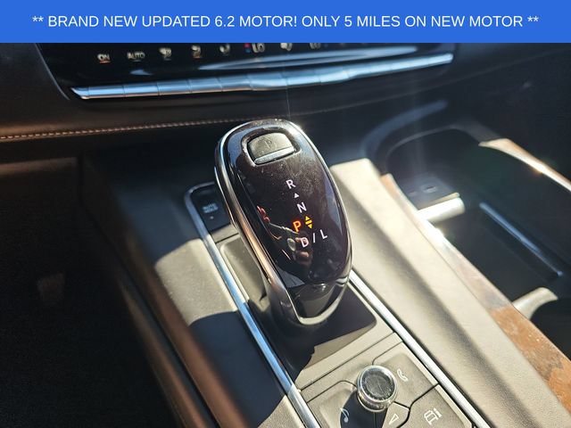 Used 2023 Cadillac Escalade Premium Luxury Platinum AWD/4WD image 16