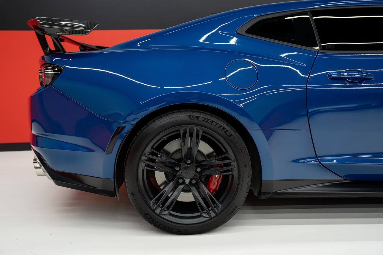 Used 2023 Chevrolet Camaro ZL1 RWD image 49
