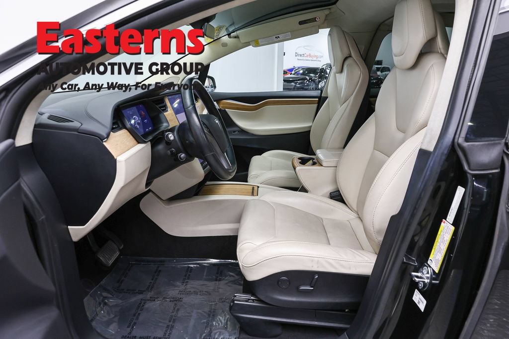 Used 2018 Tesla Model X 75D AWD/4WD image 13