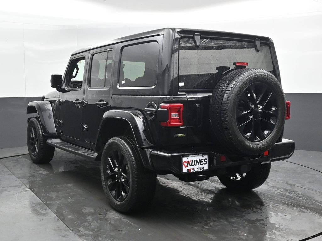 Used 2021 Jeep Wrangler Unlimited Sahara image 11