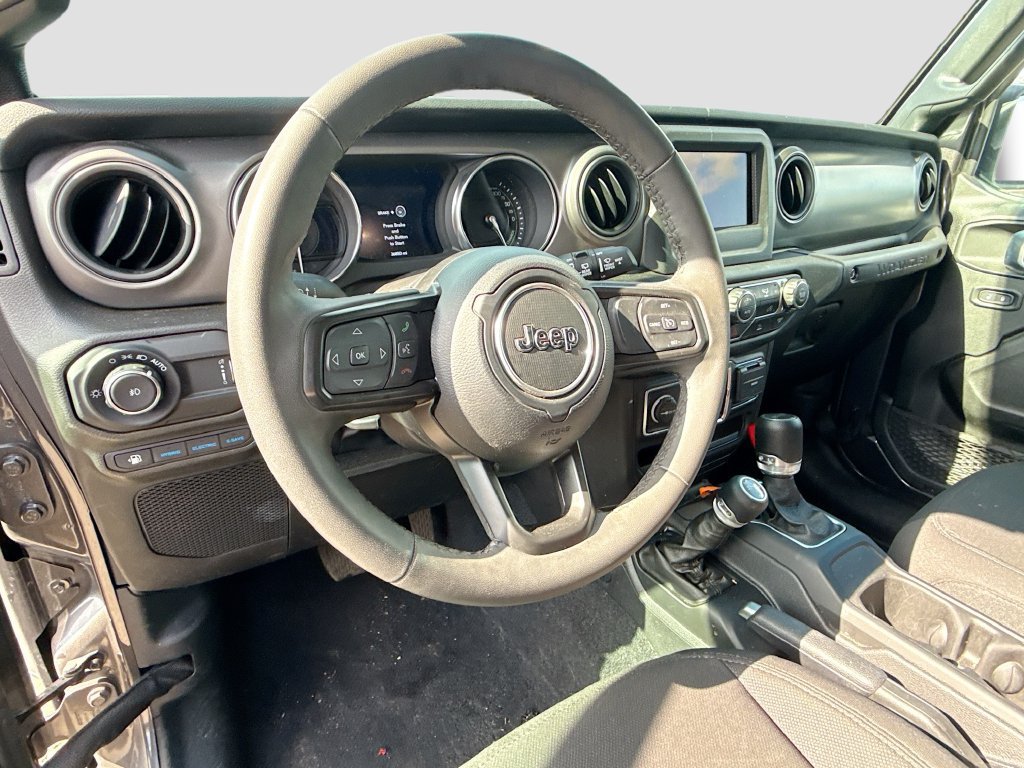 Certified 2023 Jeep Wrangler Unlimited w/ Convenience Group AWD/4WD image 12